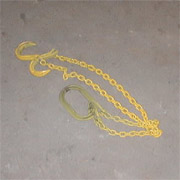 Contaminated chains before cleaning